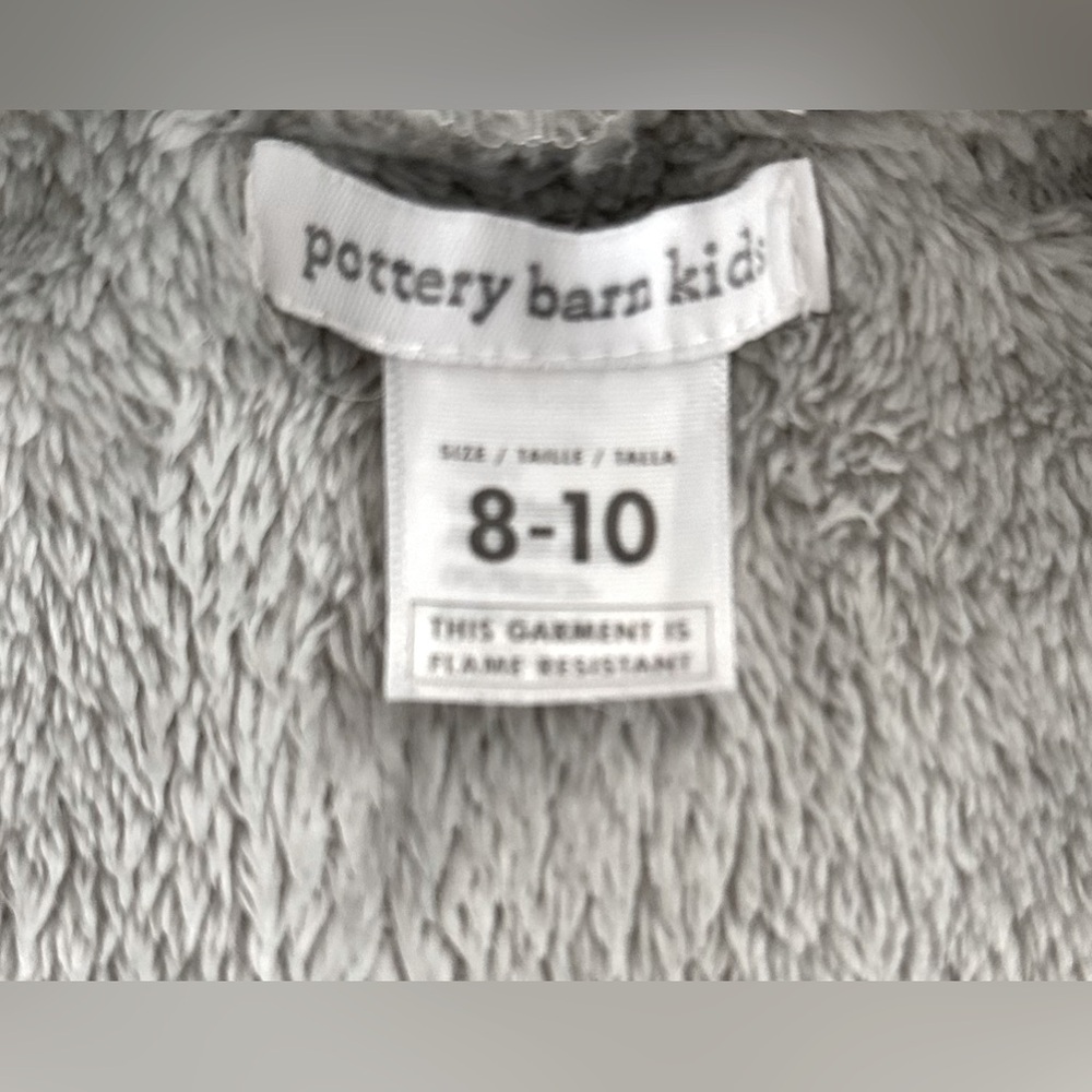 Pottery Barn Kids Solid Plush Robe, Gray, Like NEW! - Picture 5 of 5
